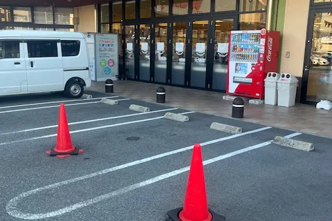 【フレスタ安芸府中店】キッチンカーに利用可能な駐車場スペース