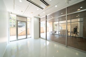 【代官山駅1分|Space C】展示会、商品PR、雑貨のポップアップストアに最適な代官山アドレス内の路面スペース