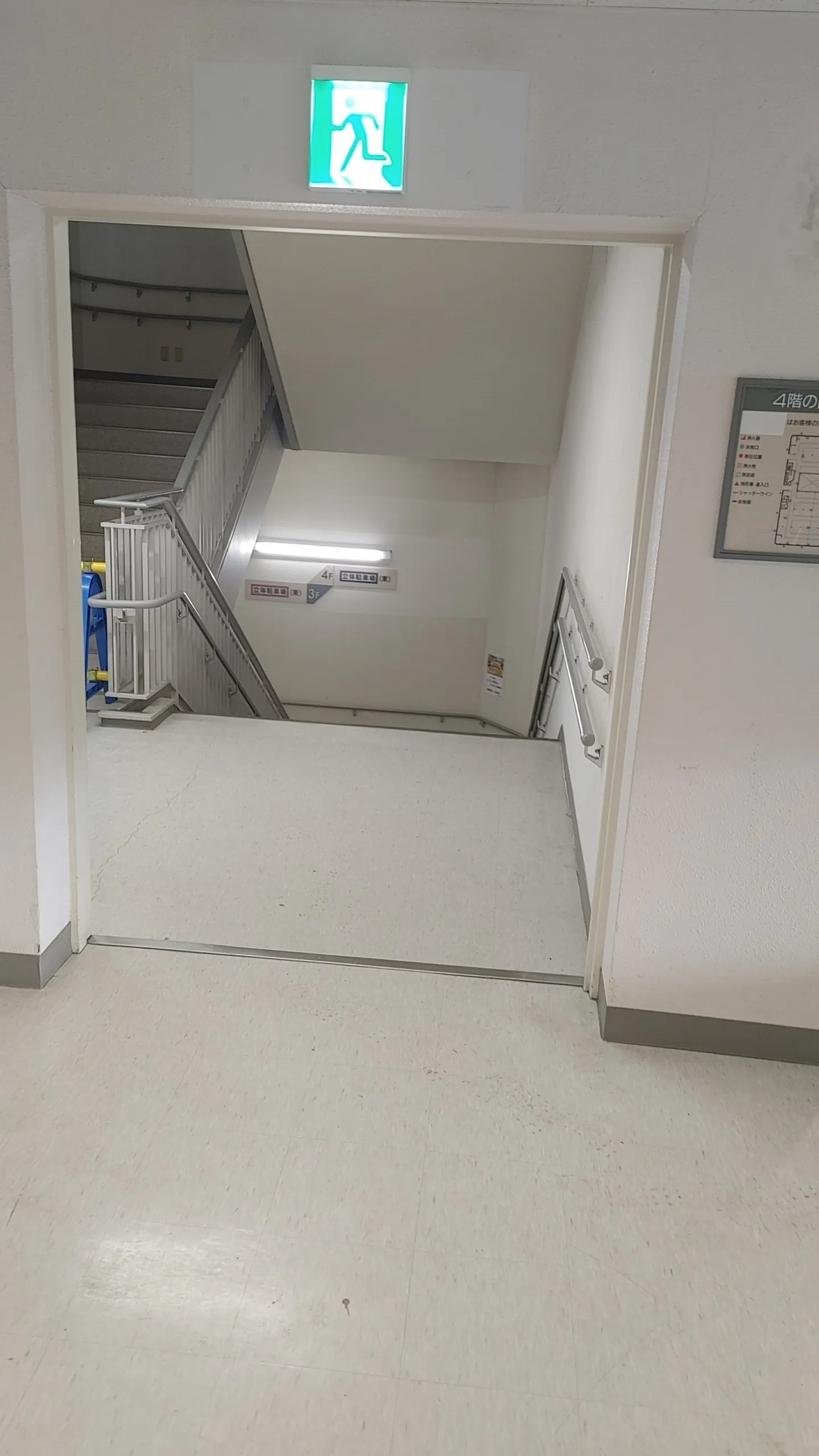 【メガセンタートライアル伊勢崎中央店】【期間限定値下げ】⑬ポップアップストアやプロモーションに適した4F駐車場スペース