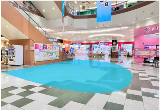 【イオンモール大垣*】1F　太陽の広場の画像