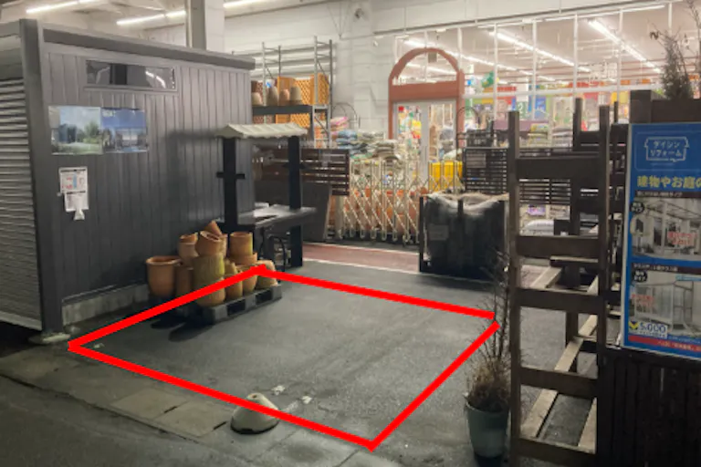 【ダイシン大富店】外売場 キッチンカーの出店やテント形式のイベント実施に最適な屋外の催事イベントスペースの画像1