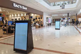 【イオンモール新居浜】『1F 催事スペースC』ーメイン催事場「サウスコート」に近くのPRに最適なスペース!スポーツ大型店舗の前の催事場で、通行量の多いです