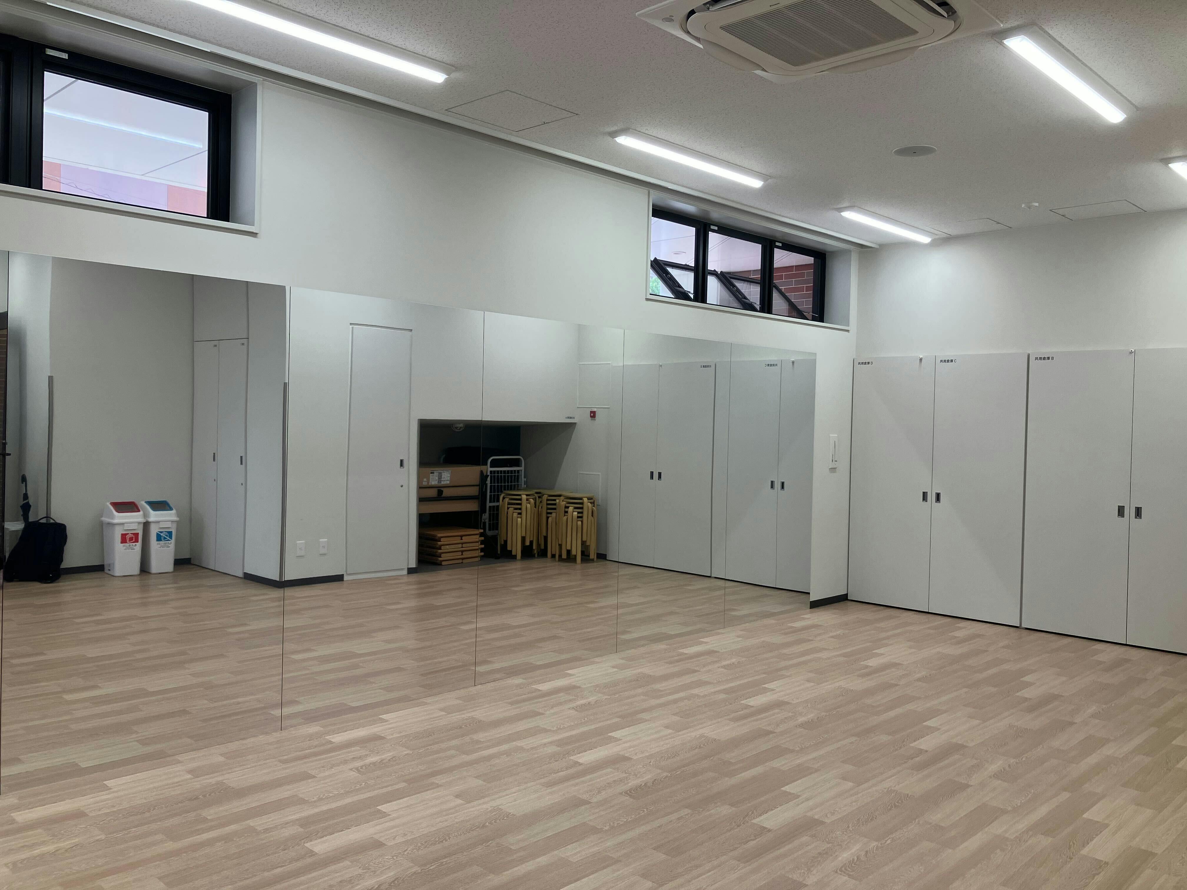 【たまプラーザ駅1分】ワークショップや会議に最適！設備・什器が充実しているレンタルスタジオの画像