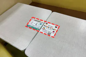 【イオンモール宇城】モール内広告 フードコートテーブルシール