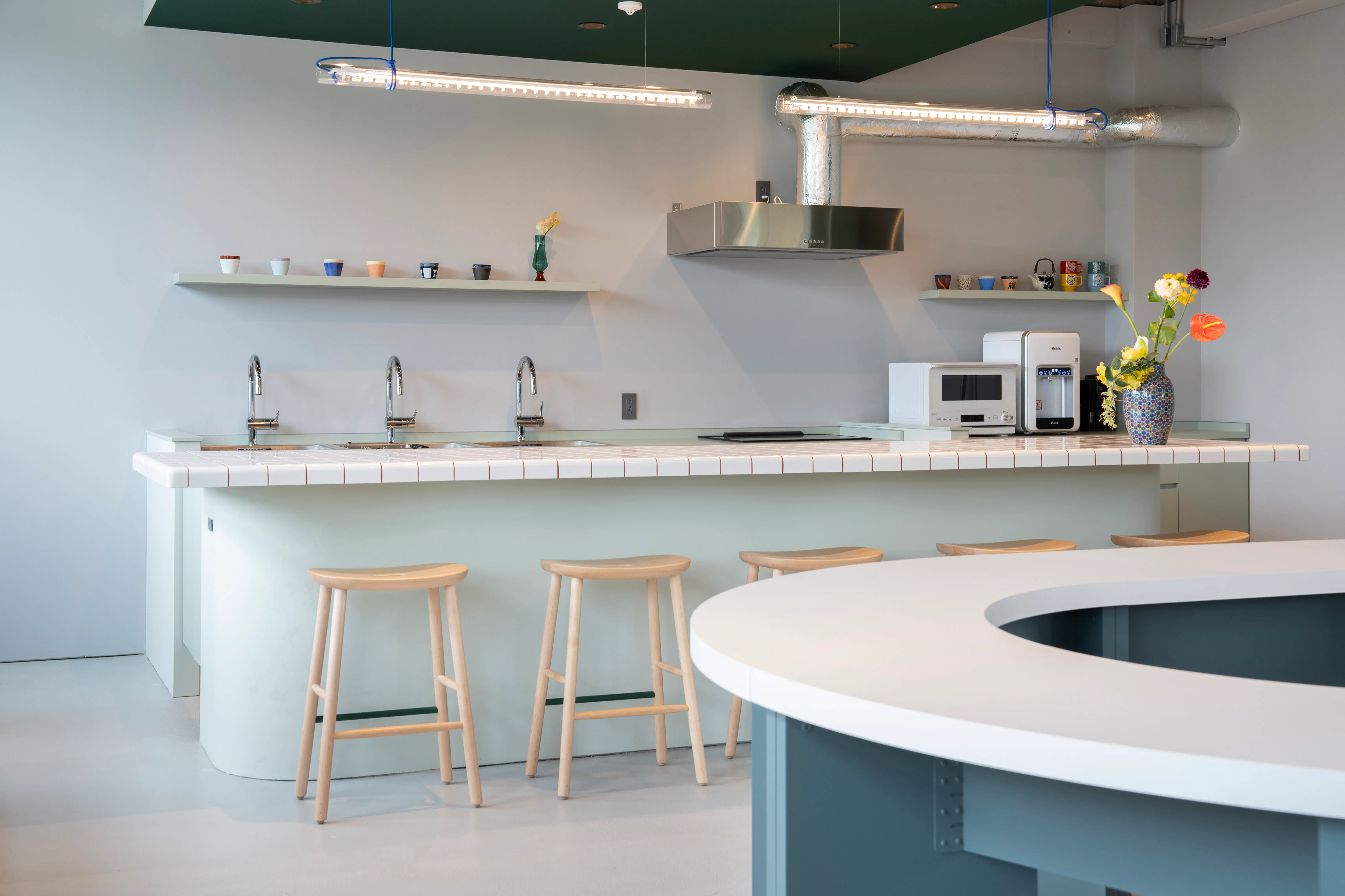 【池尻大橋駅10分】撮影、ワークショップ、トークイベント、交流会などに最適なキッチン付き三宿のオルタナティブスペース