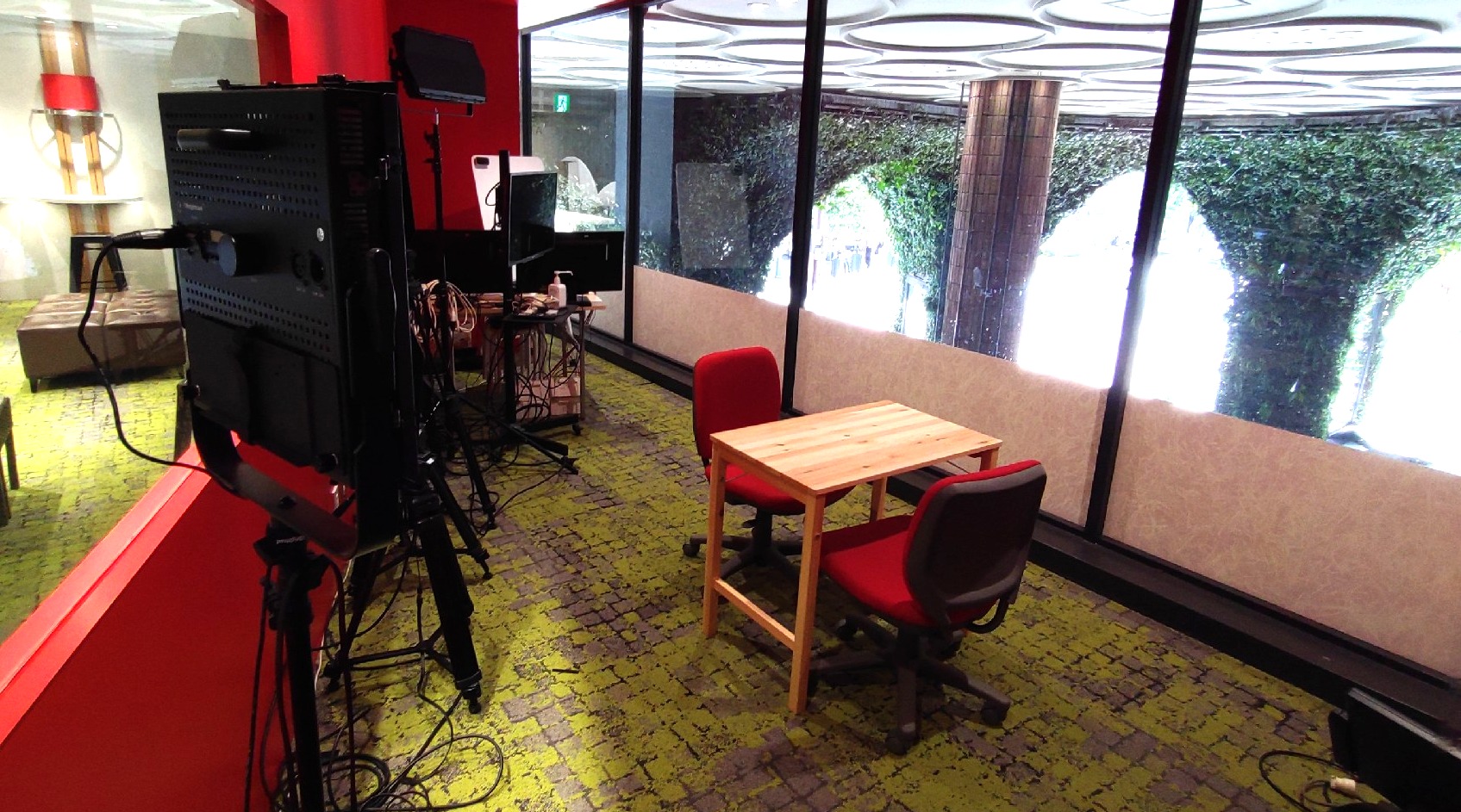 【渋谷モディ】2階 カレンダリウムD05【物販・PR・展示会】屋外からの視認性抜群、大型モニター完備