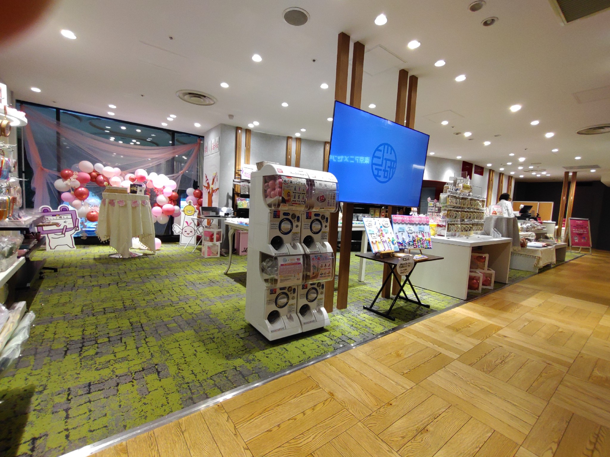 【渋谷モディ】2階 カレンダリウムD05【物販・PR・展示会】屋外からの視認性抜群、大型モニター完備