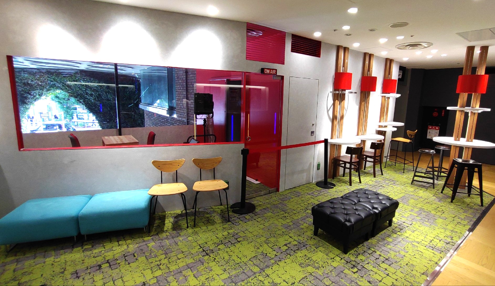 【渋谷モディ】2階 カレンダリウムD05【物販・PR・展示会】屋外からの視認性抜群、大型モニター完備