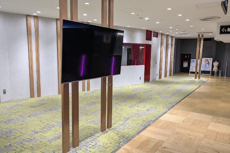 【渋谷モディ】2階 カレンダリウムD05【物販・PR・展示会】屋外からの視認性抜群、大型モニター完備の画像1