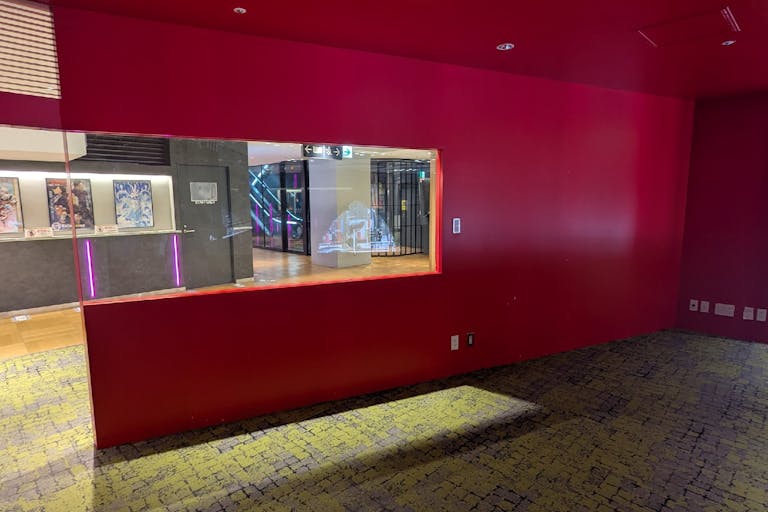 【渋谷モディ】2階 カレンダリウムD05【物販・PR・展示会】屋外からの視認性抜群、大型モニター完備の画像6