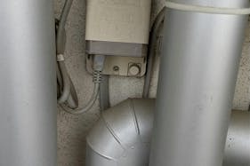 【ミスターマックス 伊勢崎店】風除室外キッチンカースペース(小型) キッチンカーに最適な総合ディスカウントストアの催事イベントスペース