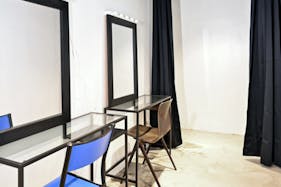 【雪が谷大塚駅5分】アパレルなどの展示会場やポップアップストア、撮影に適したインダストリアルな雰囲気の倉庫を改装したイベントスペース