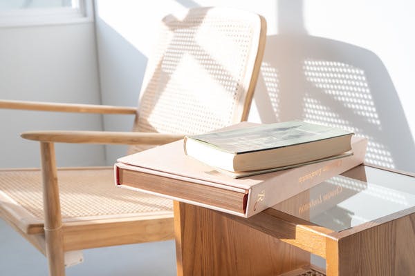 【外苑前駅8分】ロケや撮影に最適な自然光の入る白壁が特徴的な都心のスタジオスペース