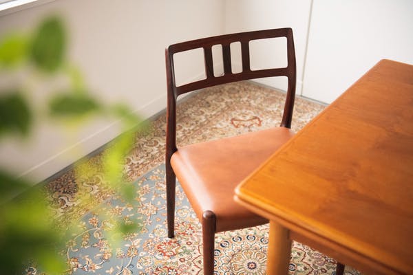 【外苑前駅8分】ロケや撮影に最適な自然光の入る白壁が特徴的な都心のスタジオスペース