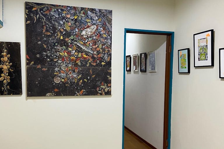 大きな作品の展示も可能です。