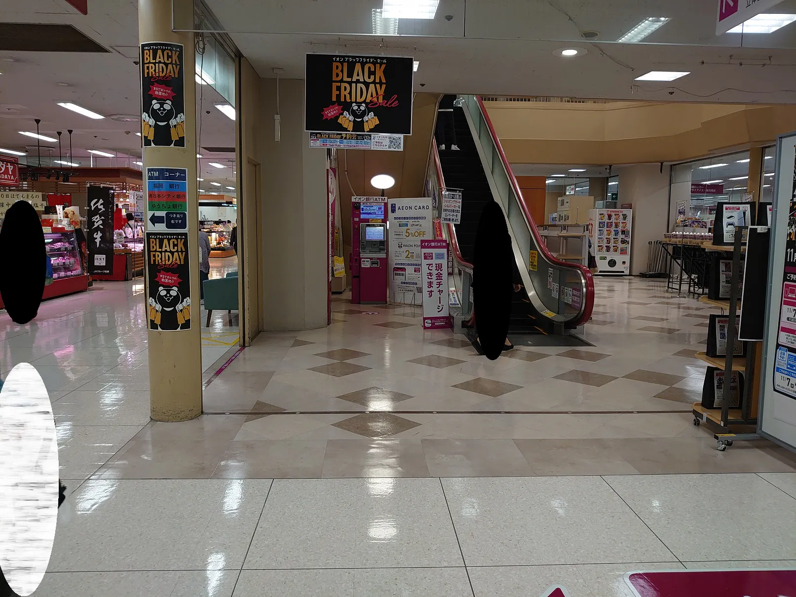 【イオン大野城ショッピングセンター(福岡県)】春日原側 イオン銀行ATM前 催事スペース