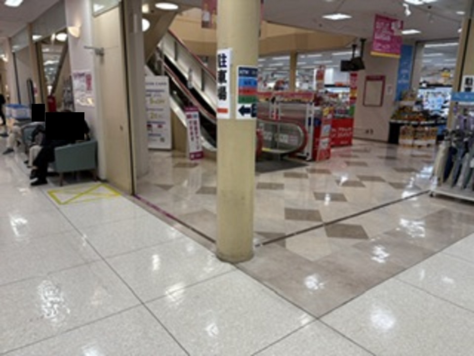 【イオン大野城ショッピングセンター（福岡県）】春日原側　イオン銀行ＡＴＭ前　催事スペース
