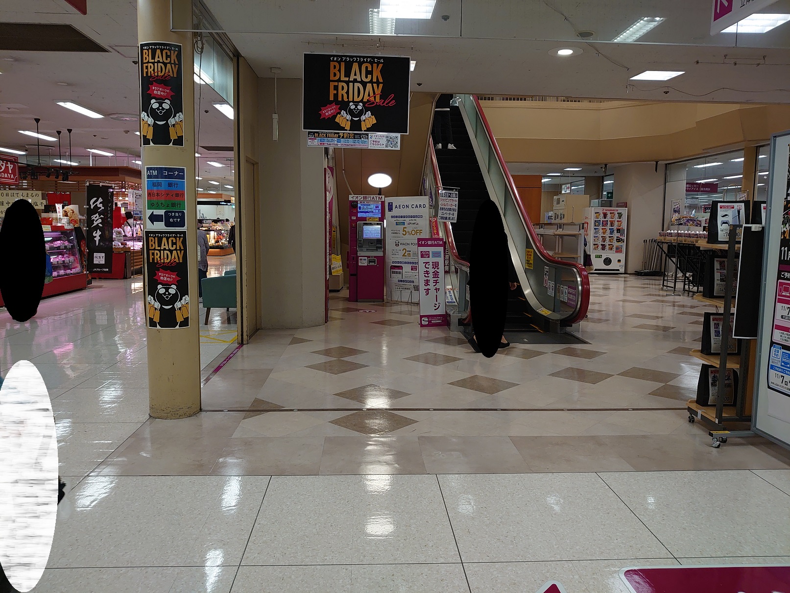 【イオン大野城ショッピングセンター（福岡県）】春日原側　イオン銀行ＡＴＭ前　催事スペース