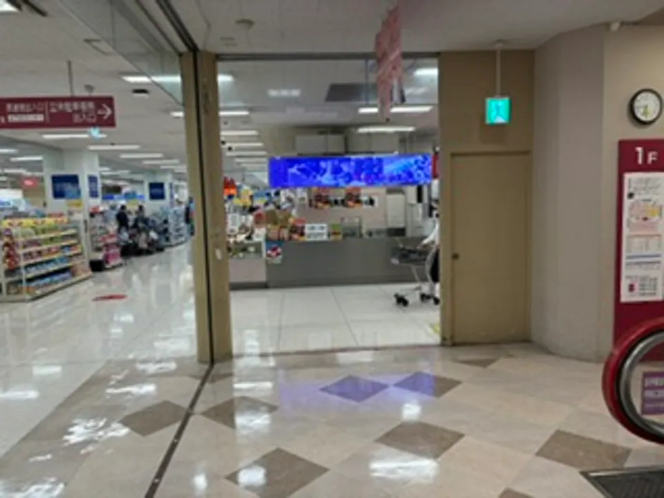【イオン大野城ショッピングセンター(福岡県)】春日原側 イオン銀行ATM前 催事スペース