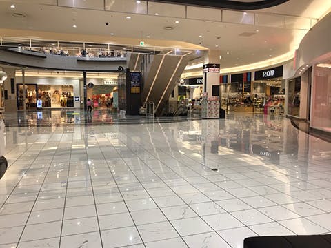 【イオンモール盛岡】1F 西共用通路