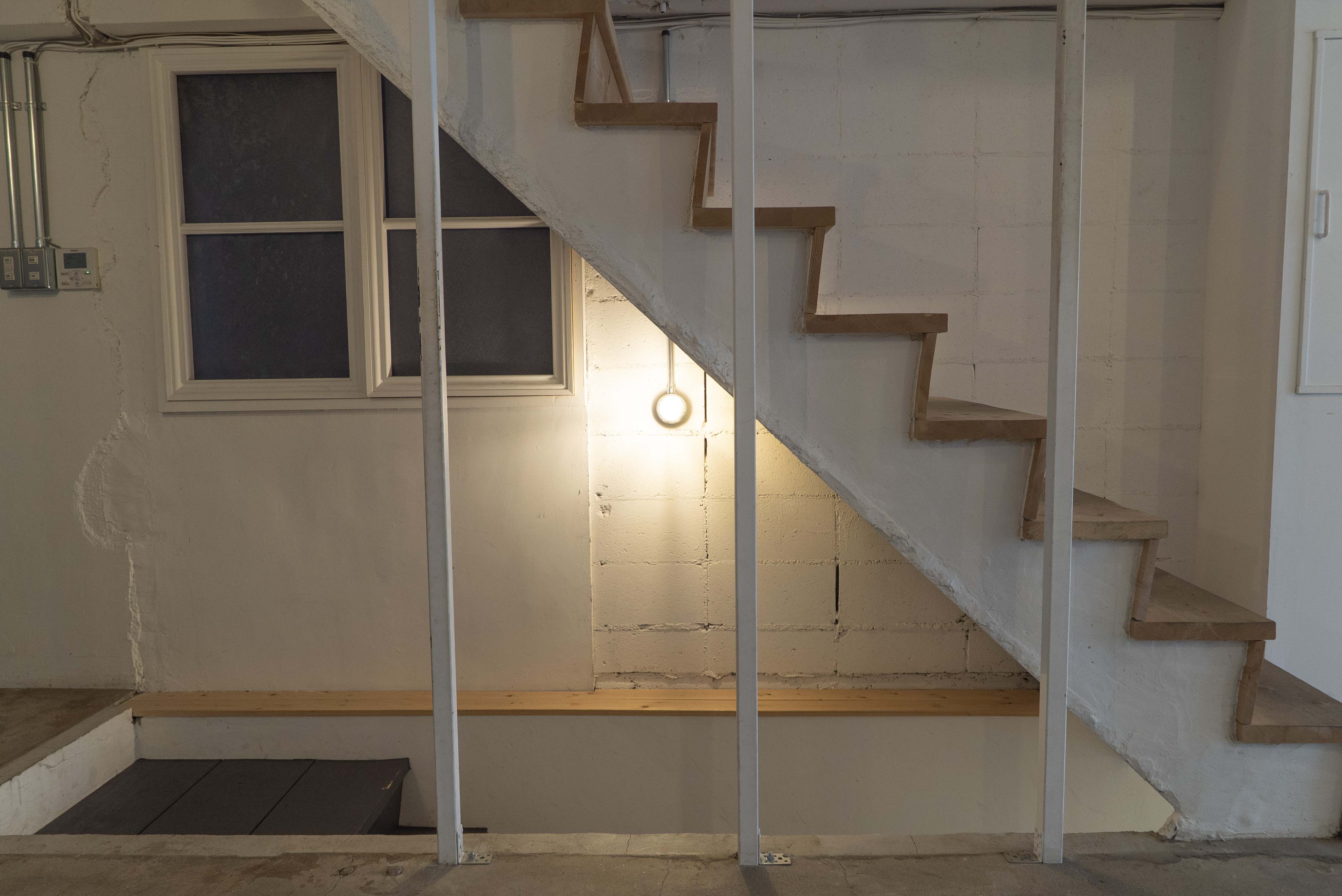 【表参道駅9分】展示会やポップアップに最適！骨董通り沿いの白基調な1F路面スペース