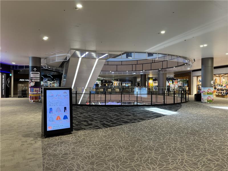 【イオンモール幕張新都心】ホビーゾーン前