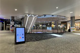 【イオンモール幕張新都心】ホビーゾーン前