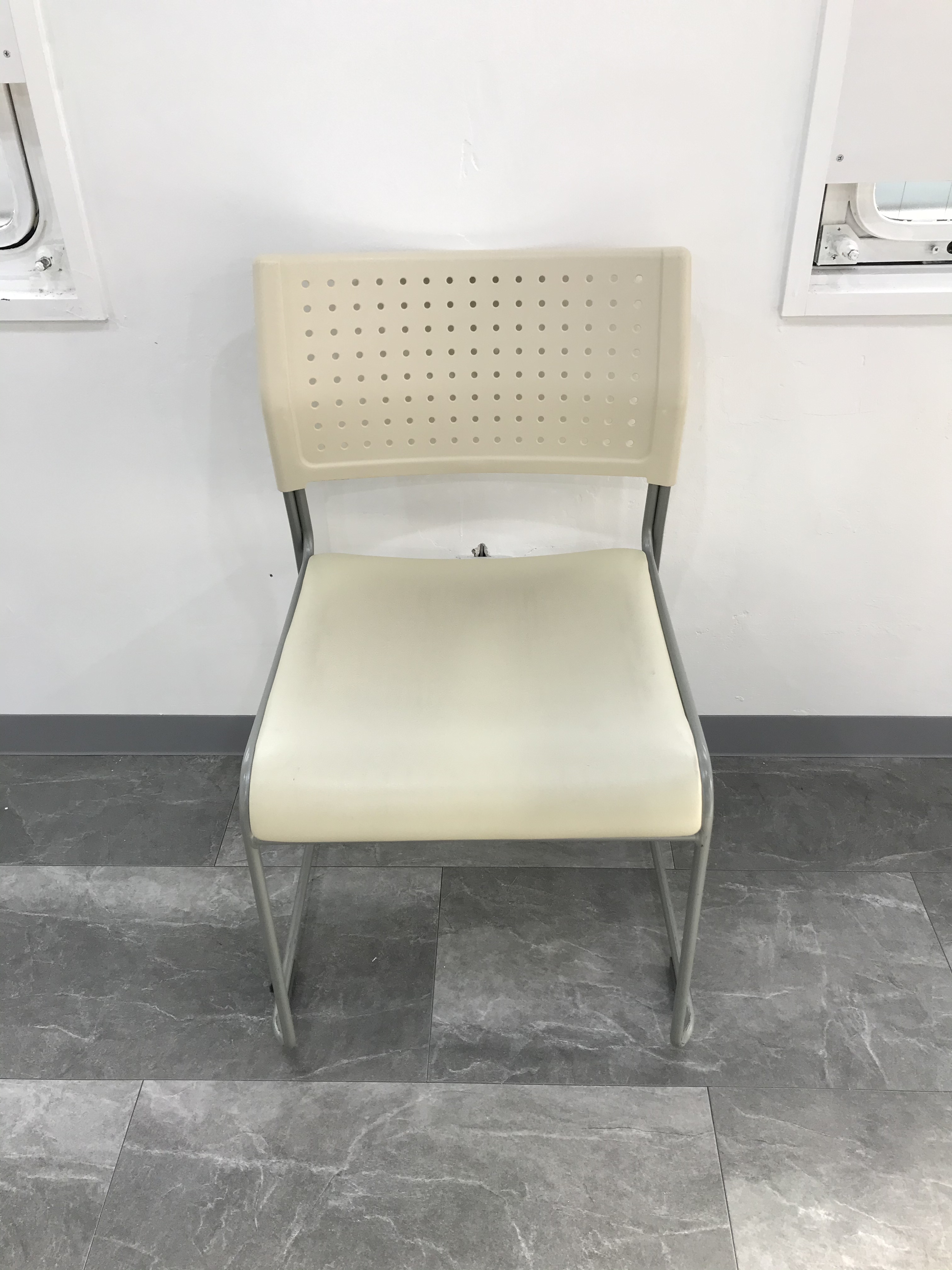 スタッキングチェア12脚(420×420))