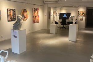 【三宮駅10分】アート展示やポップアップストアに適した2F白壁のスペース