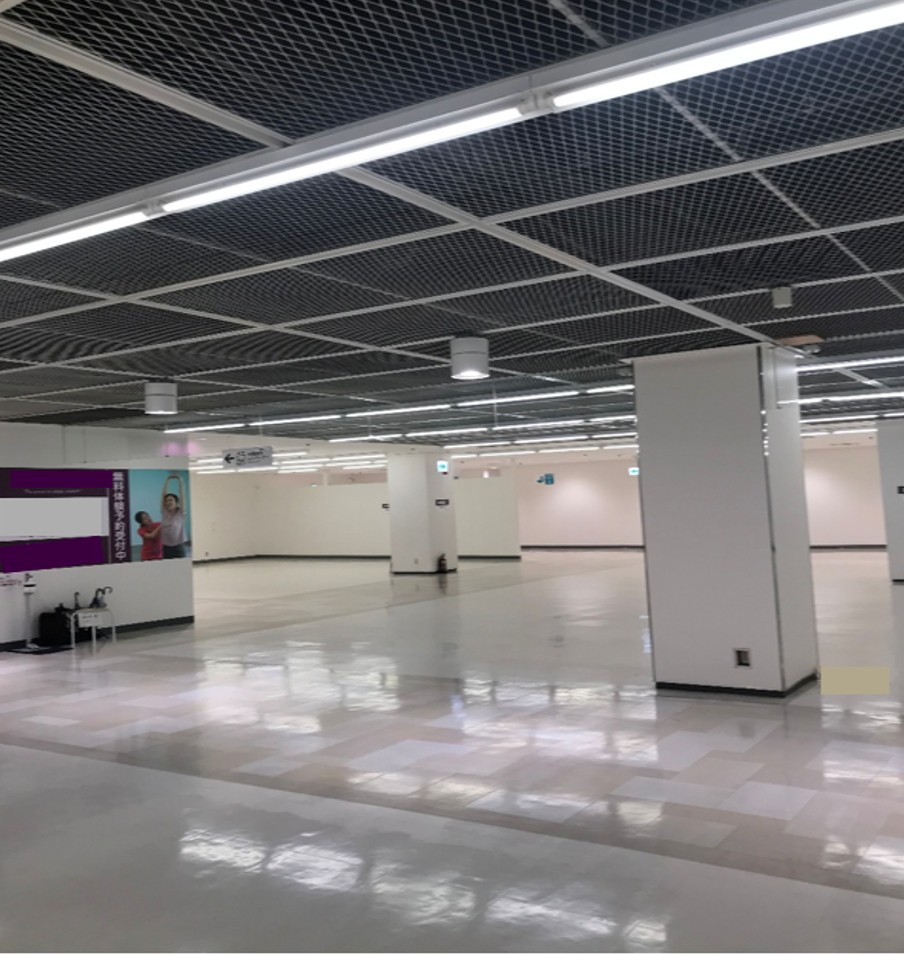 【西友　羽村店】3Fテナント100均･フィットネスフロア区画　プロモーション用途やギャラリー、展示系イベントに最適なスーパー店内催事イベントスペース