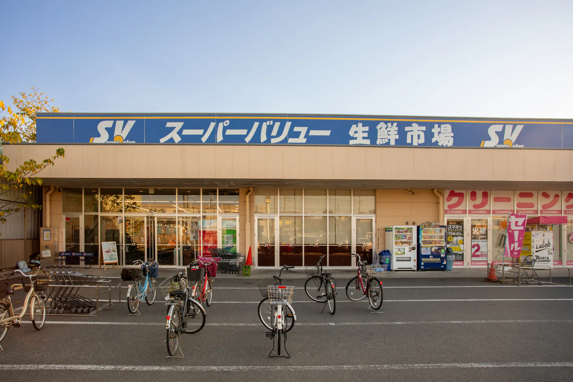 【スーパーバリュー 春日部大場店】物販やPRに最適なスーパー内の催事イベントスペース