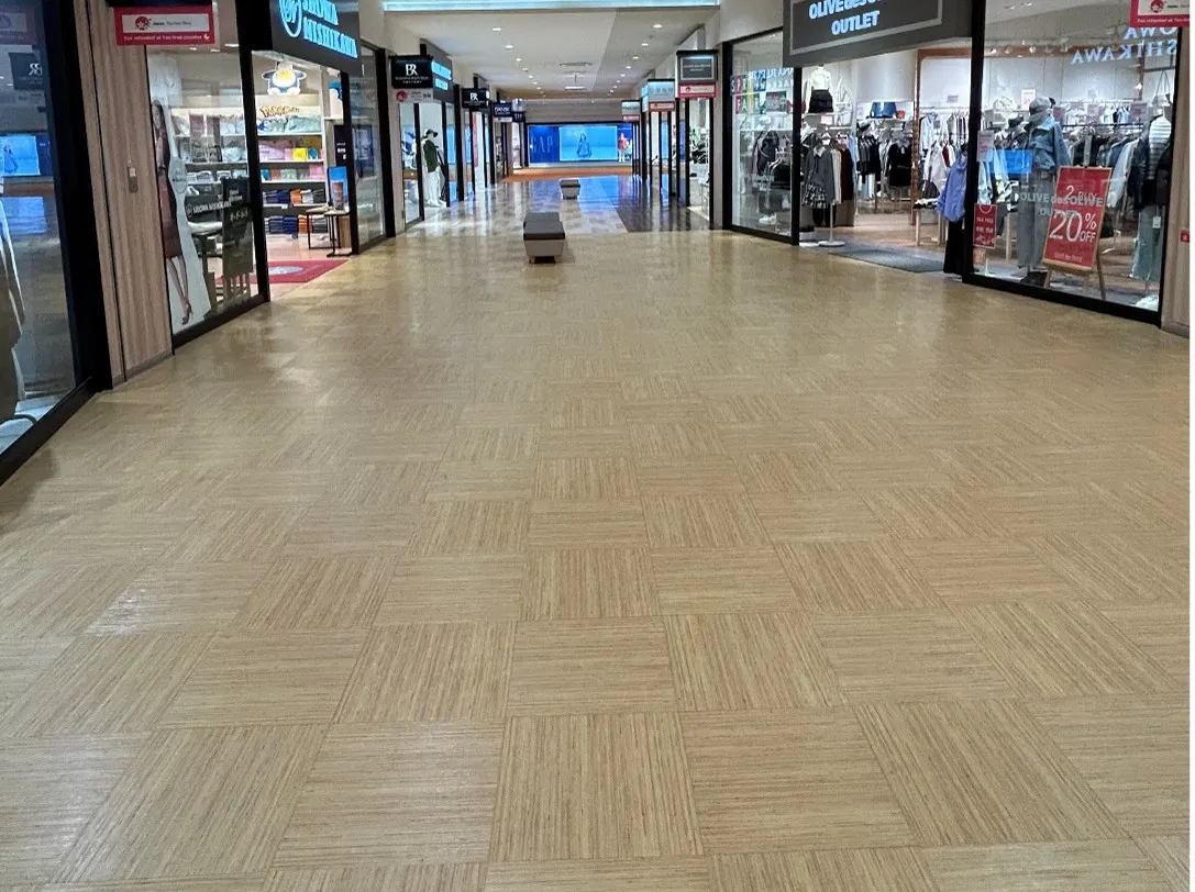 【三井アウトレットパーク 札幌北広島】メープル•モール２F  PUMA OUTLET前