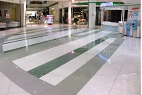 【イオンモール甲府昭和】ほたる広場