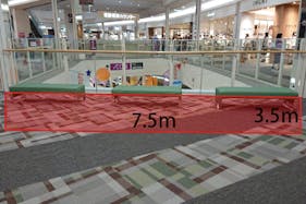 【イオンモール神戸北】2F さつきブリッジ(イング前)※ベンチ有