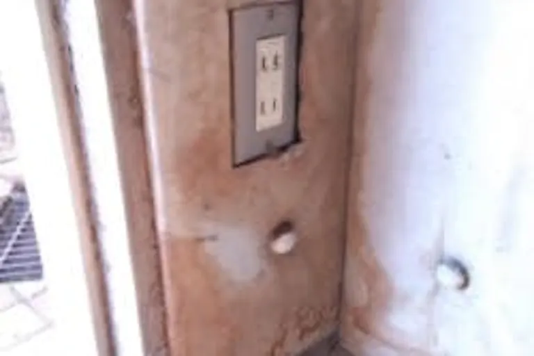 【ミスターマックス 倉賀野店】屋外 キッチンカーに最適な総合ディスカウントストアの催事イベントスペースの画像5