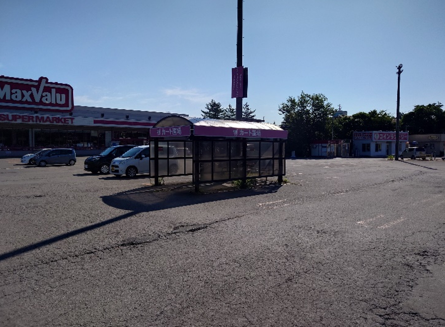 【マックスバリュ刈和野店】駐車場3 販促プロモーションや物販に最適なスーパー店外催事イベントスペース