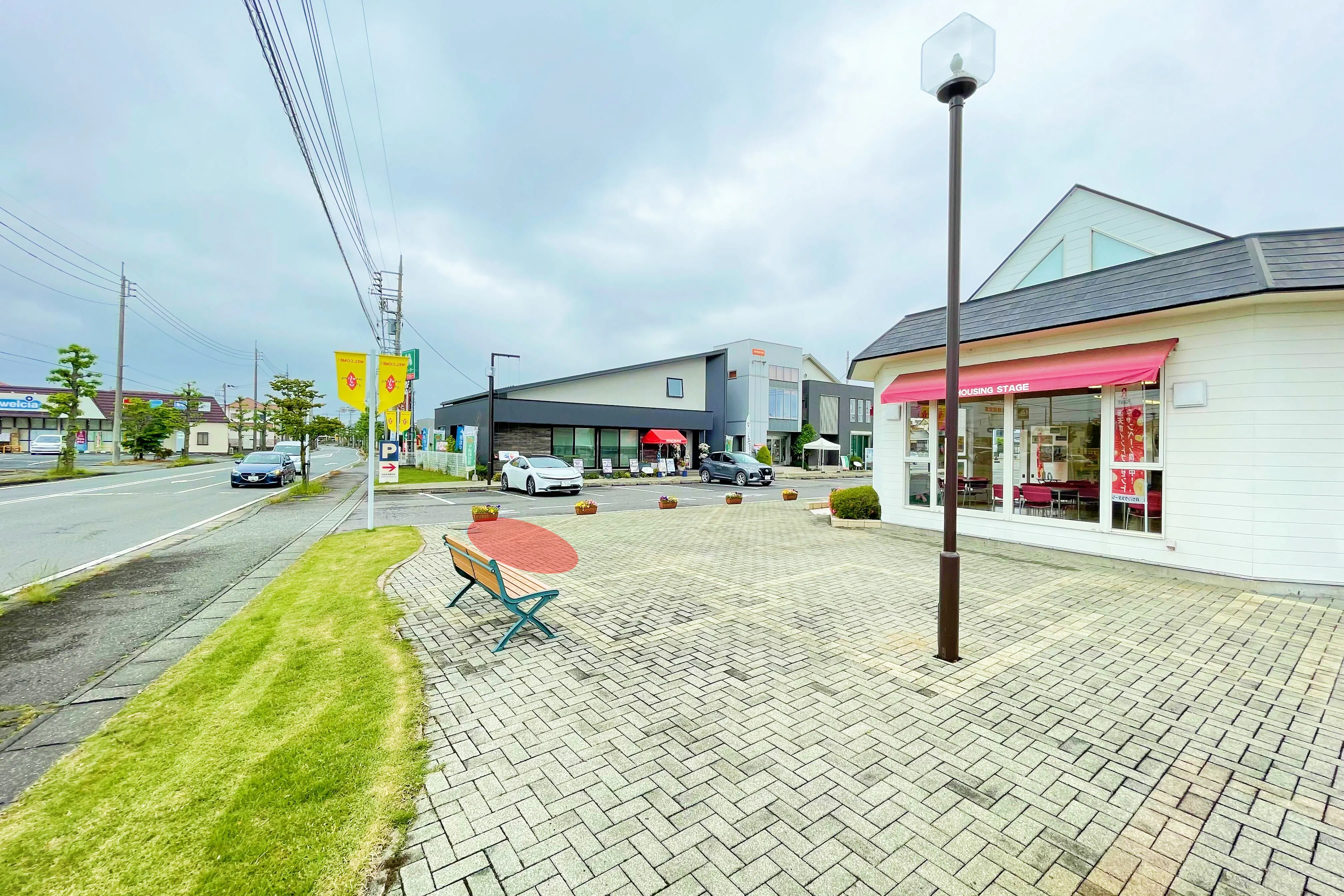 【本庄ハウジングステージ】キッチンカーでの出店に最適な大型住宅展示場内中央にある屋外スペース