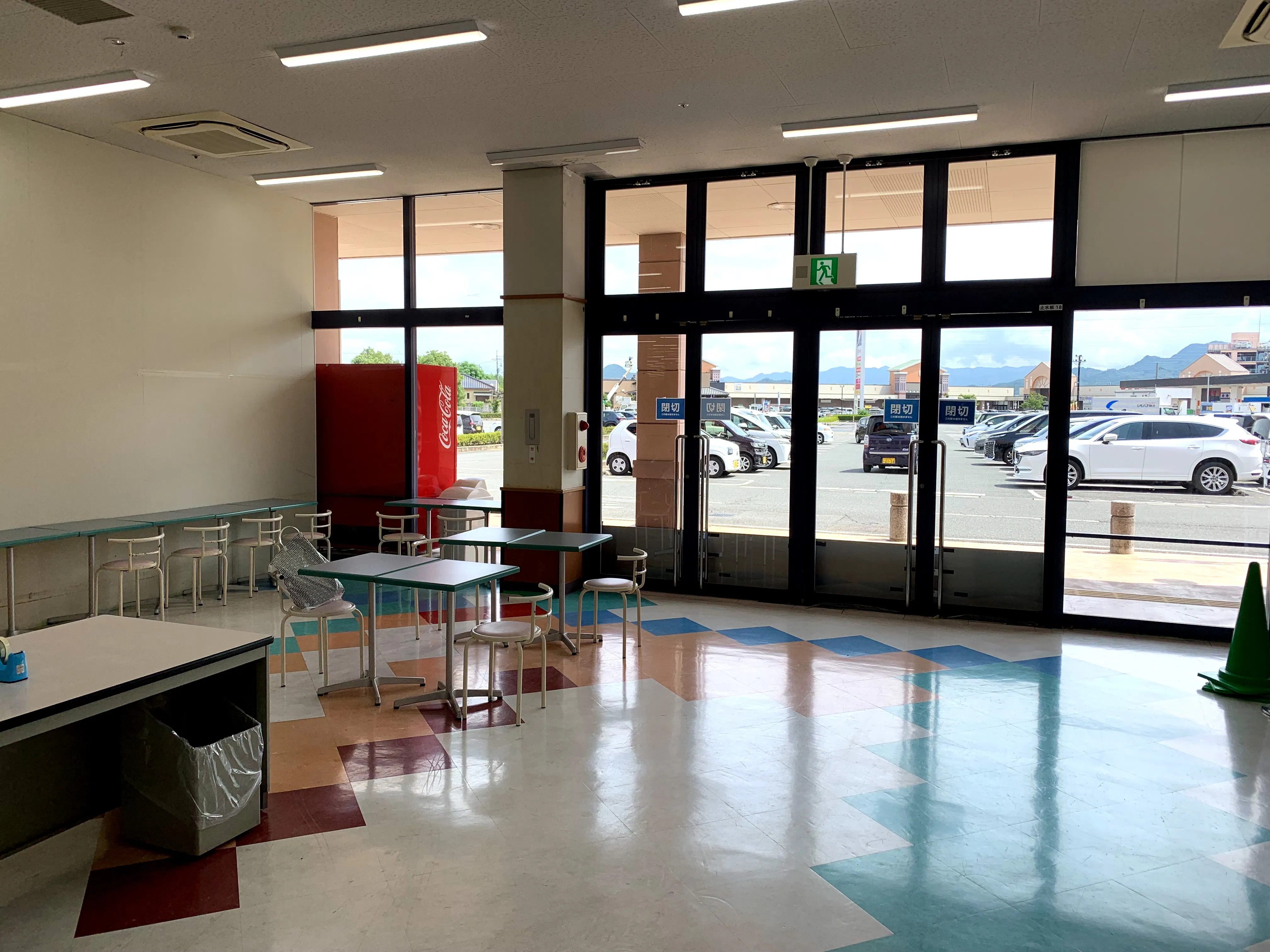 【ミスターマックス 山口店】11/5 リニューアルオープン！レジ後ろ 天候に左右されず出店できる屋内の催事イベントスペース