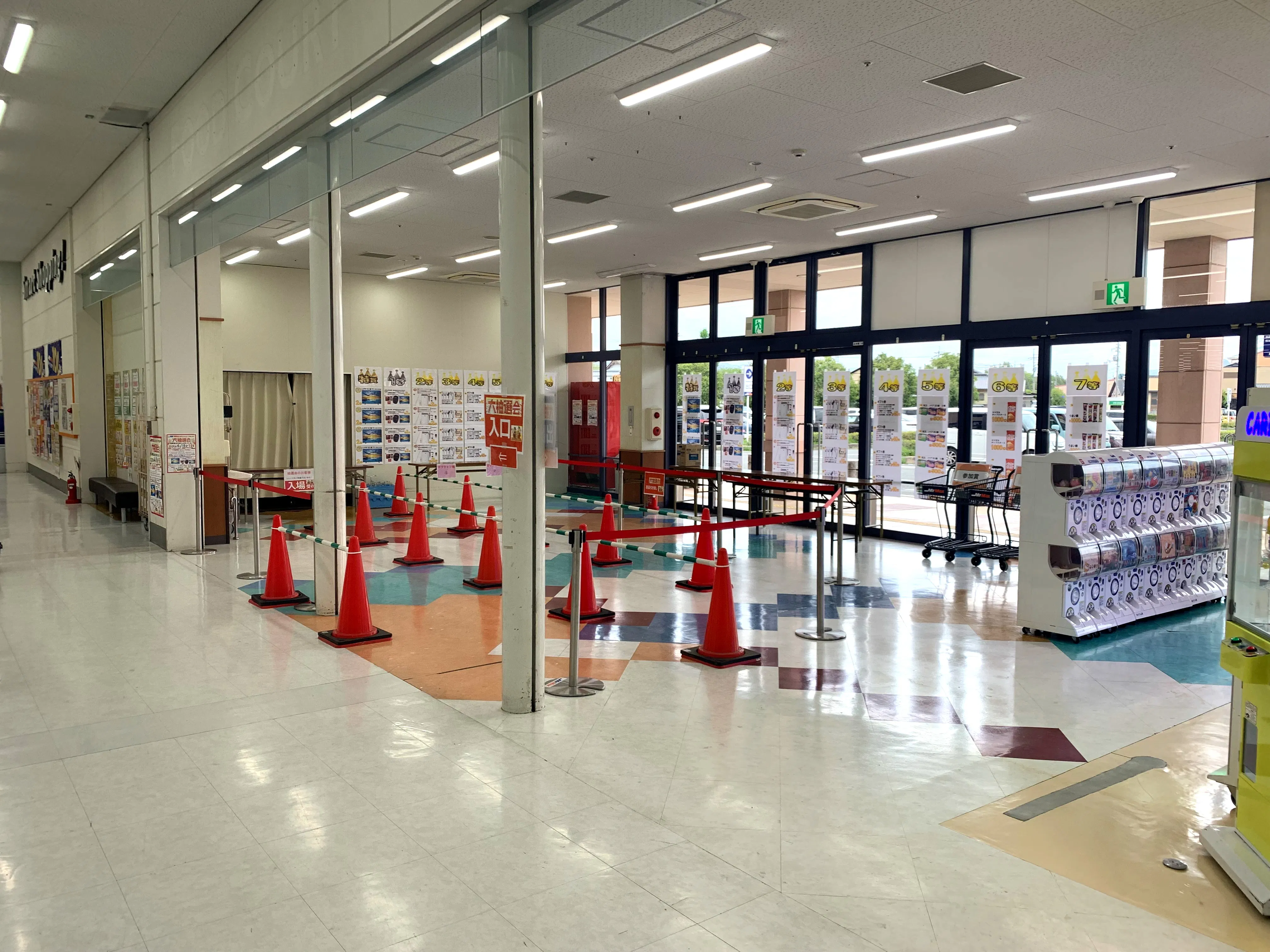 【ミスターマックス 山口店】11/5 リニューアルオープン！レジ後ろ 天候に左右されず出店できる屋内の催事イベントスペース