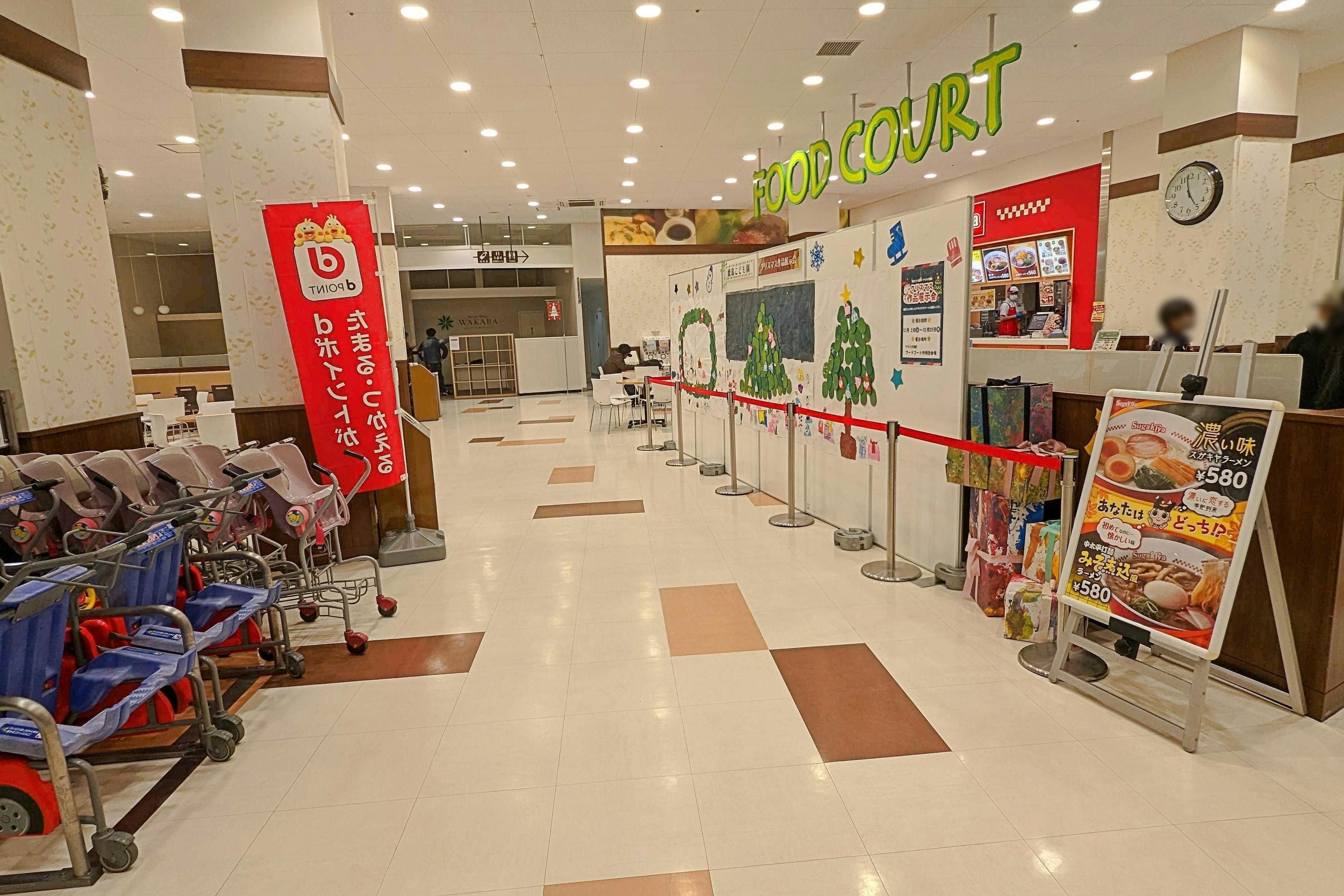 【クラスポ蒲郡】食物販イベントやポップアップ出店に最適な施設入口とフードコート間にある屋内スペース/フードコート①