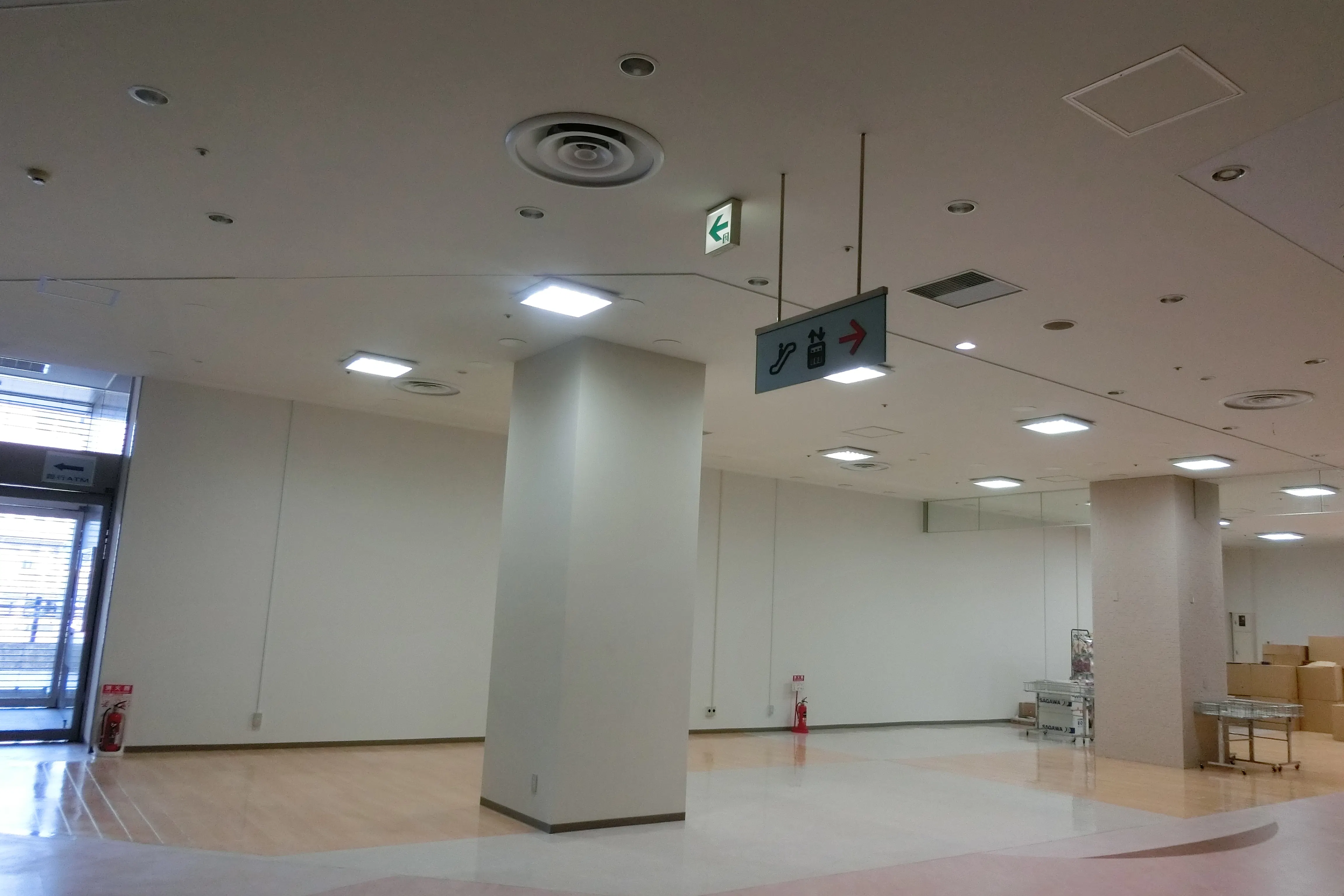 【イーラde】物産展やポップアップストア、展示会等の幅広い用途に対応可能な駅近商業施設内にあるイベントスペース