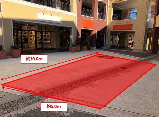 【三井アウトレットパーク 多摩南大沢】ファクトリーアウトレッツA街区1階 北側共用部スペース前
