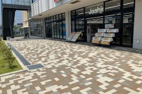 【SOCOLA所沢】1階屋外(ジョーシン前) 販促プロモーションに最適な催事イベントスペース