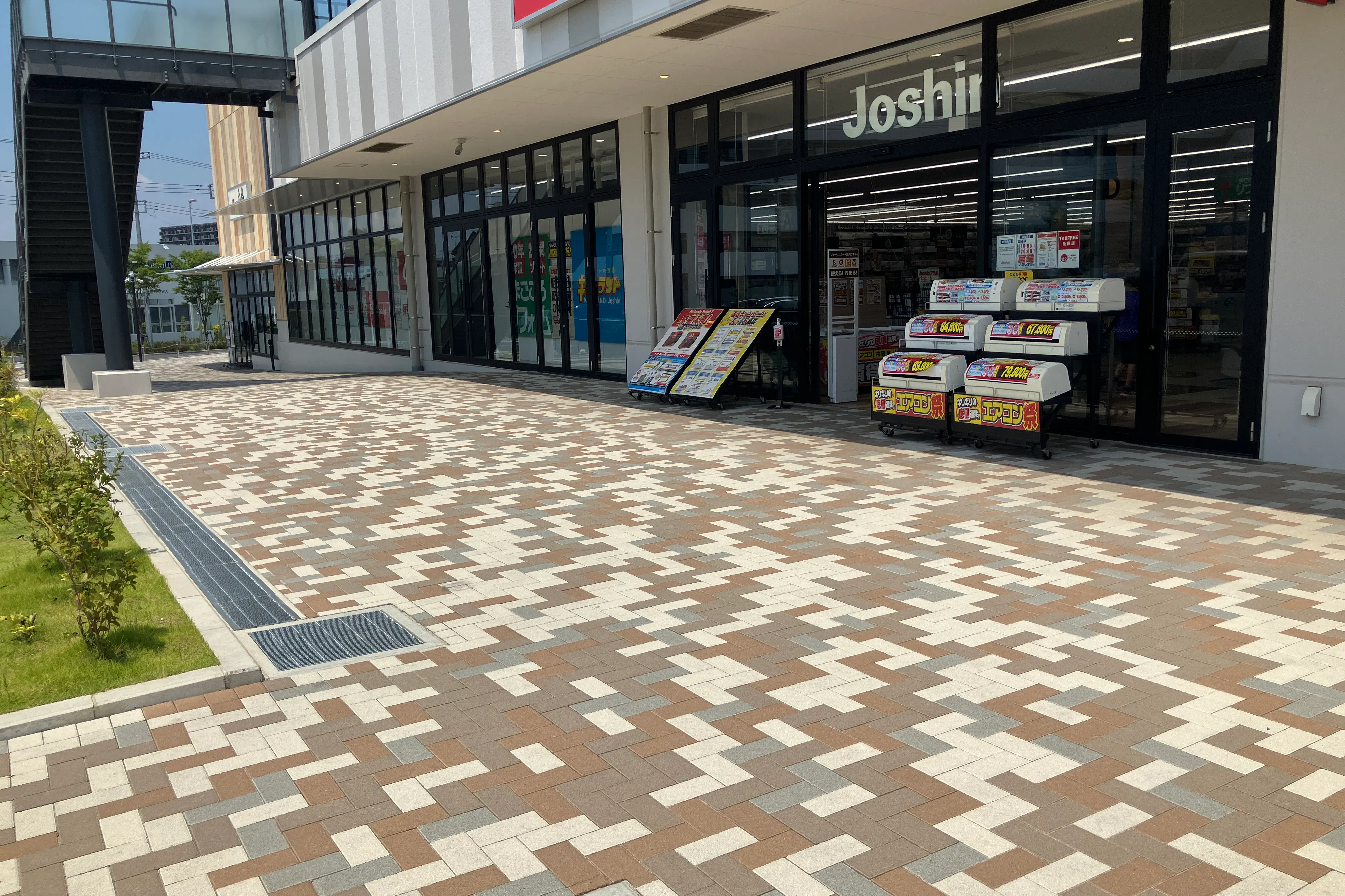 【SOCOLA所沢】1階屋外(ジョーシン前) 販促プロモーションに最適な催事イベントスペース