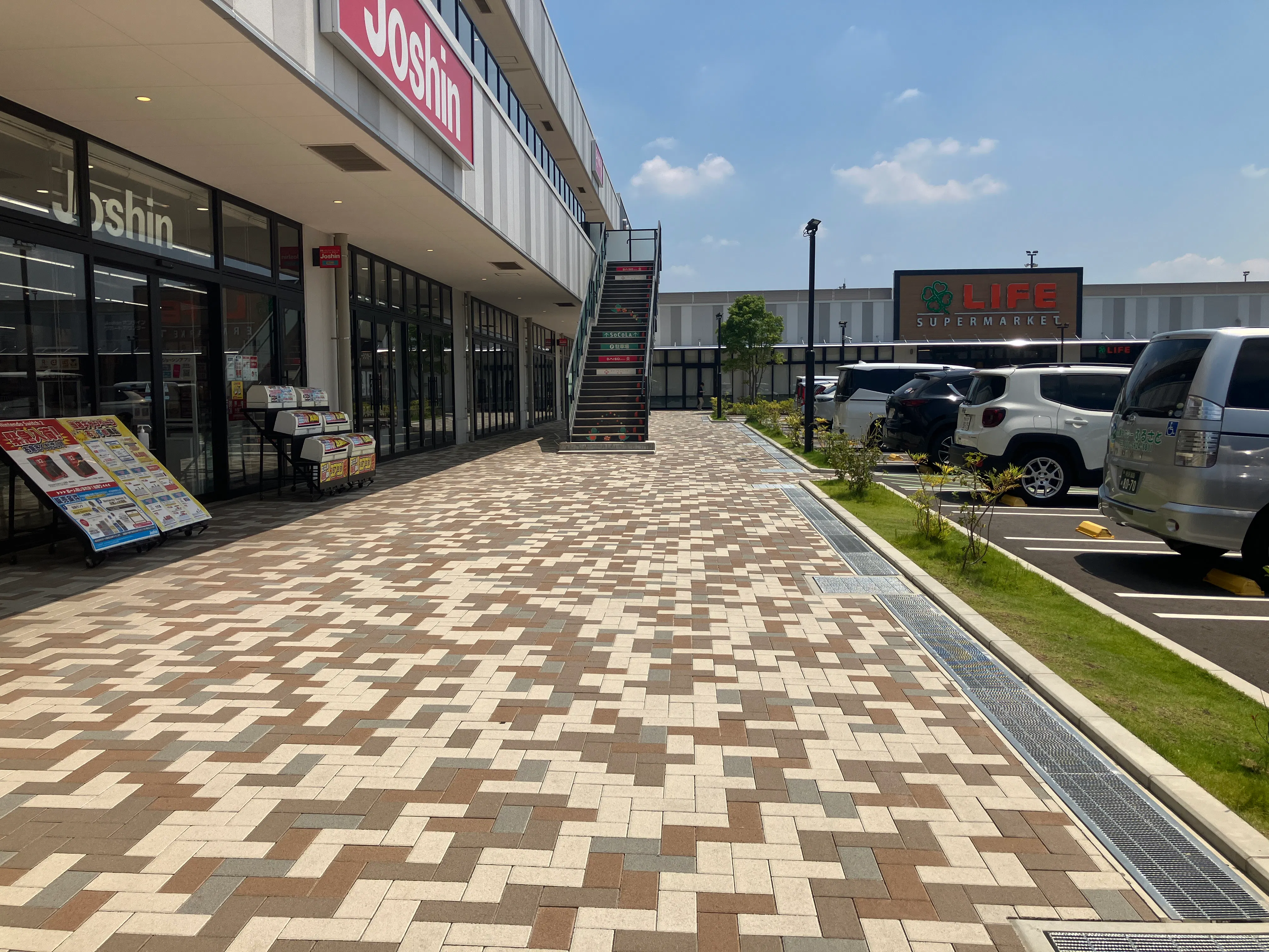 【SOCOLA所沢】1階屋外(ジョーシン前) 販促プロモーションに最適な催事イベントスペース