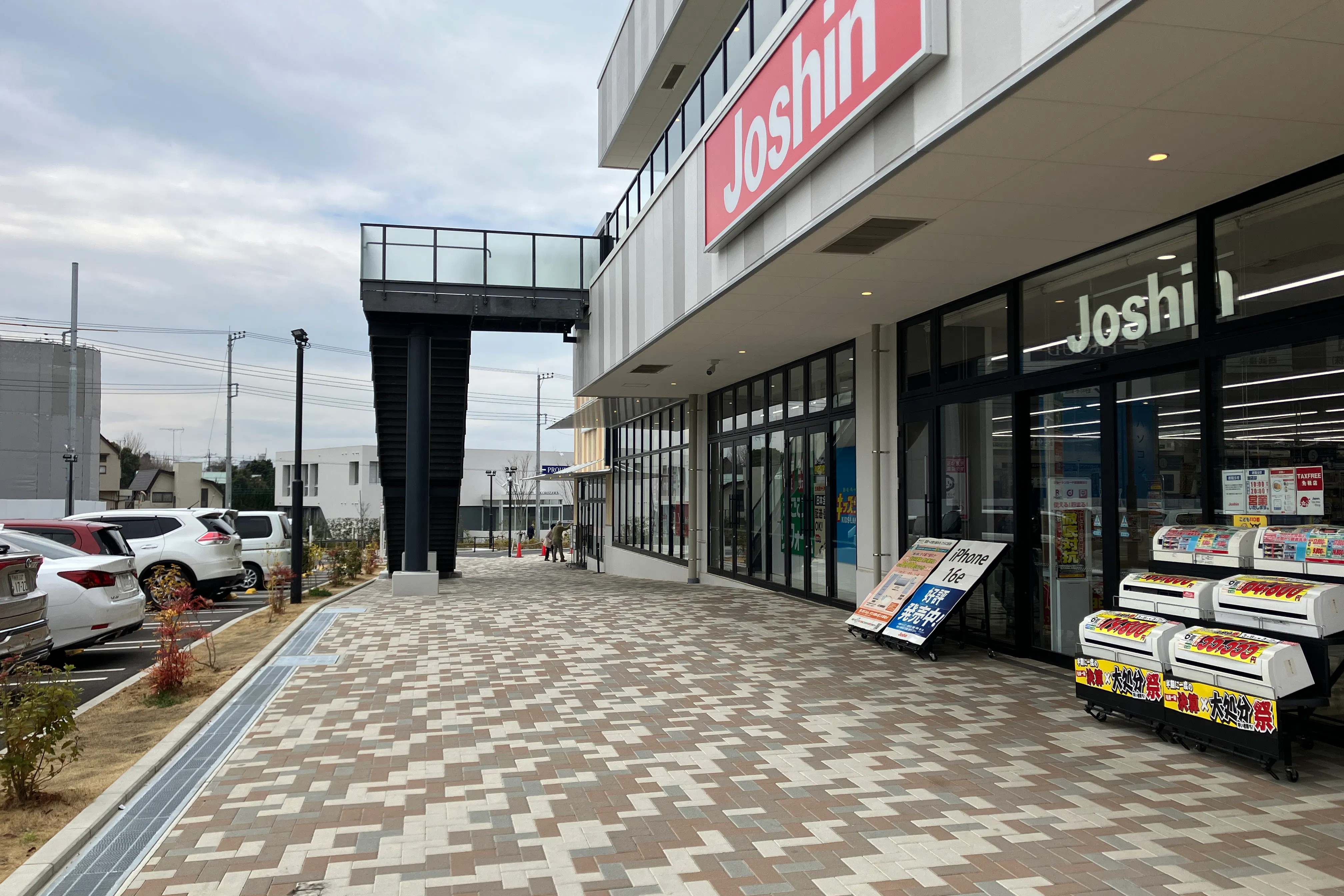 【SOCOLA所沢】1階屋外(ジョーシン前) 販促プロモーションに最適な催事イベントスペース