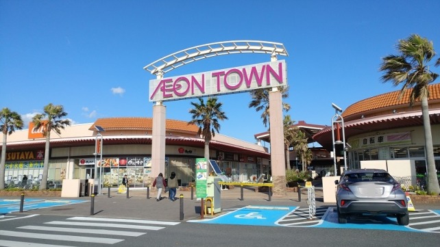 【イオンタウン館山】ポップアップストアやプロモーションイベントに最適な大型商業施設エントランスのレンタルスペース(第三風除室①)