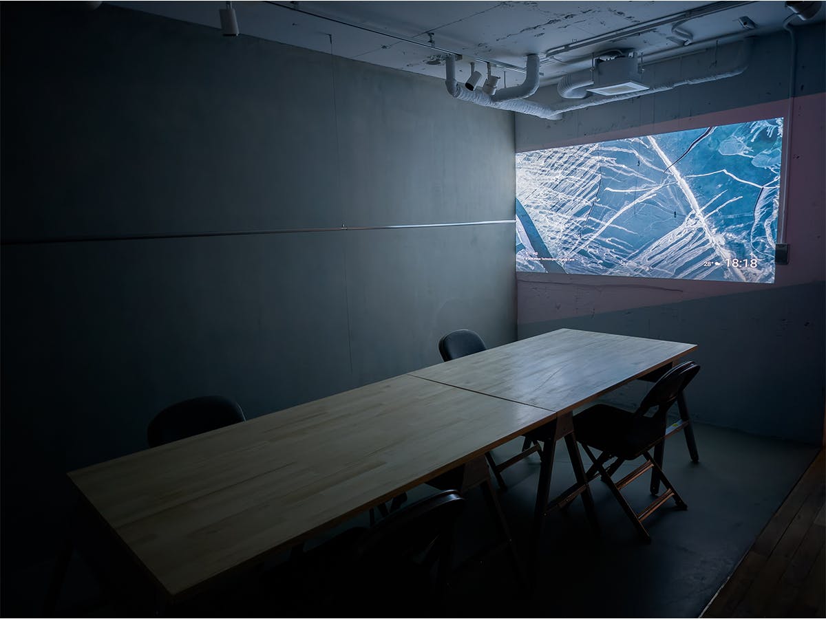 【代官山駅1分】アパレル等の展示会や販売会に適した白壁×モルタル×無垢床で温かみとクールさを兼ね備えた都会的なレンタルスペース