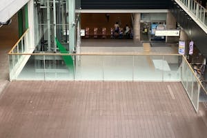 【成城コルティ】成城コルティ2階プラザ小