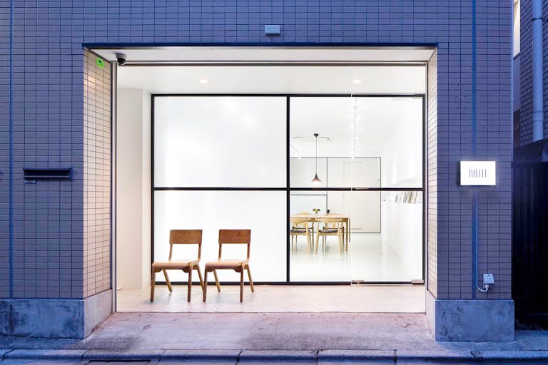 店舗前のテラス部分のレンタルスペース